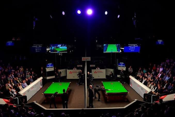 Hearn threatens to move World Snooker Championship