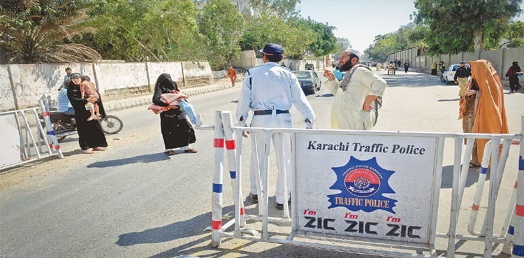 Traffic police officers suspended over unlawful challans