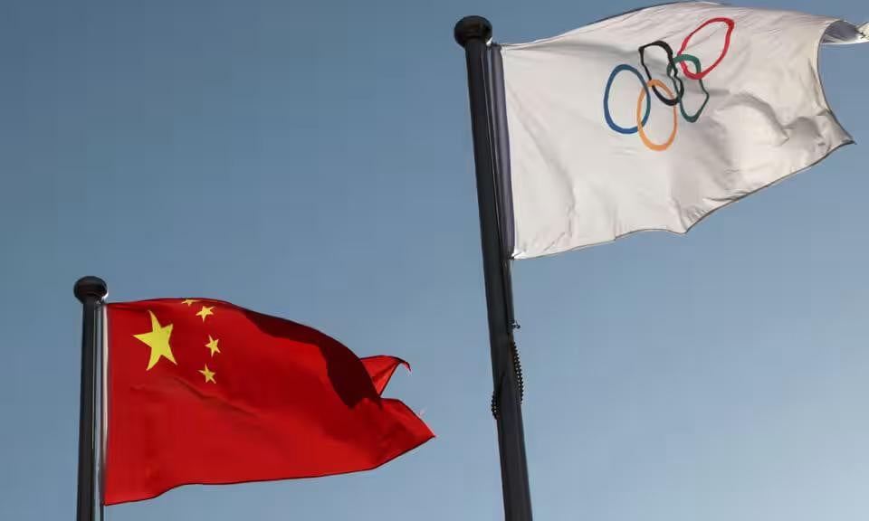 WADA asks 'independent prosecutor' to examine Chinese swimmers case