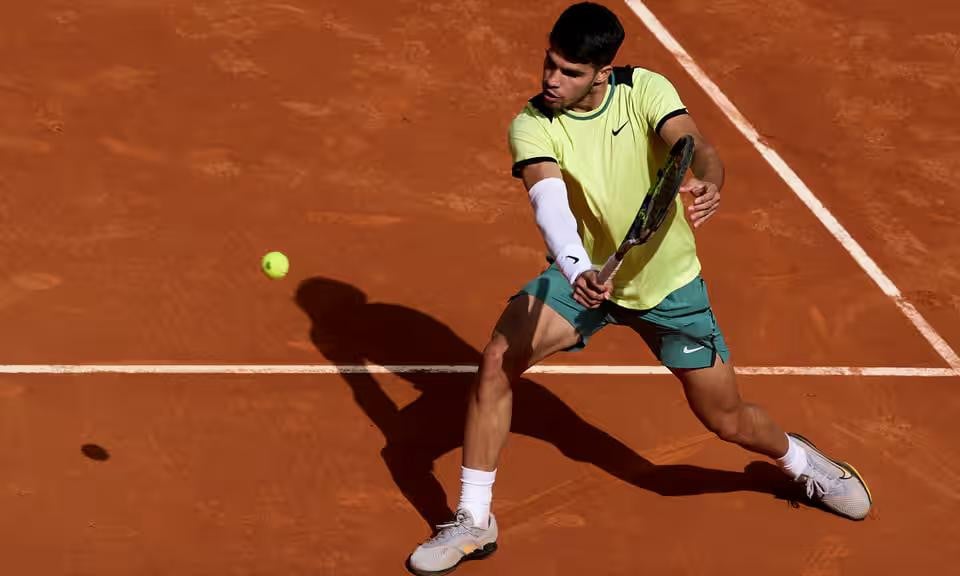 Alcaraz passes 'test of fire', Sabalenka survives in Madrid Open