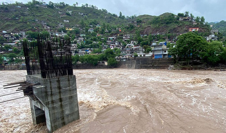 At least 143 killed in heavy April rains